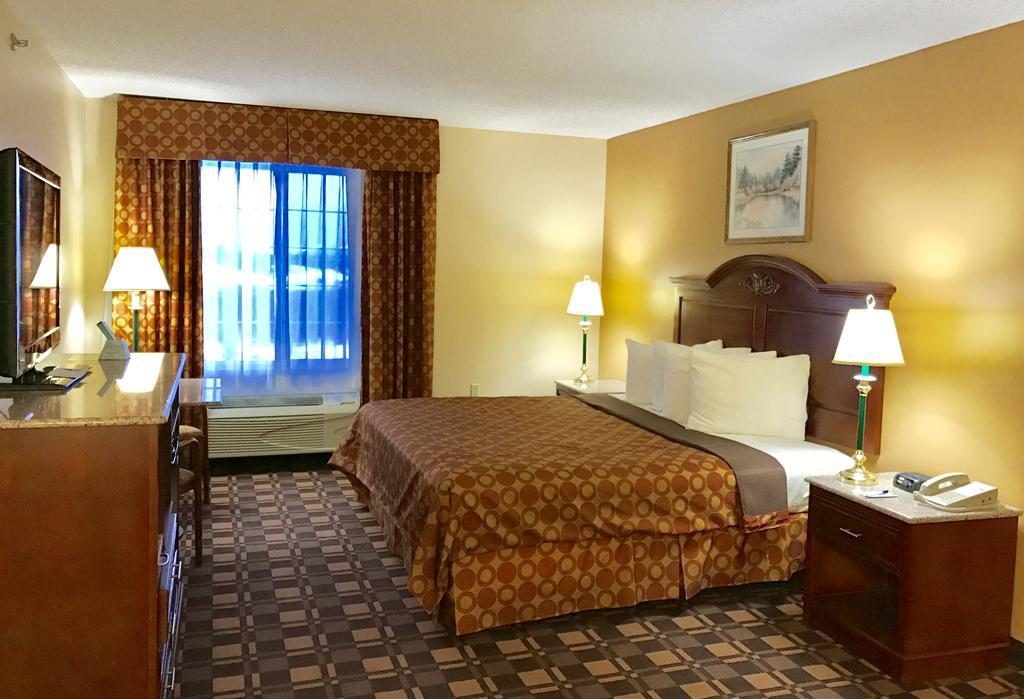 Cabot Inn & Suites Lancaster Szoba fotó